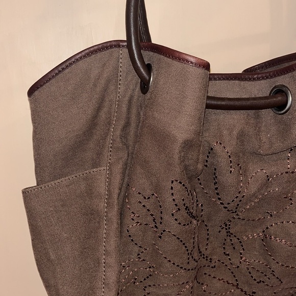 J.Jill thick canvas large tote with leather trim & handles, open side pockets OS - Picture 3 of 9